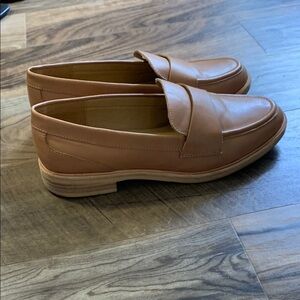 Crown Vintage Loafers Tan